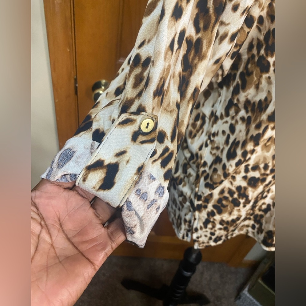 NWOT Plus Size Thomas & Olivia Animal Print Top - Picture 6 of 7